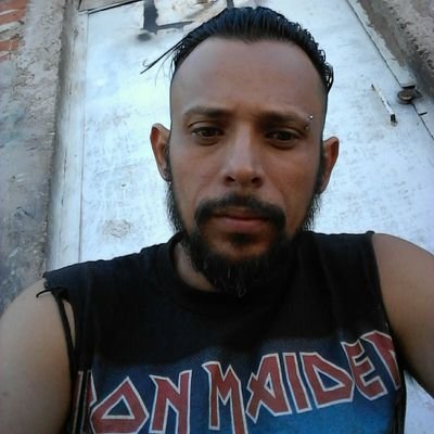 Profile Picture of David Iraheta M (@2kMeza) on Twitter