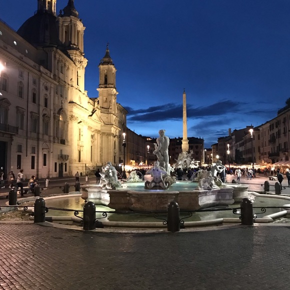 Profile Picture of Lindsey Eatherly (@lindseyeatherly) on Poshmark