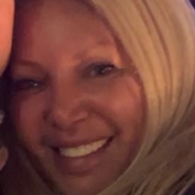 Profile Picture of Aura Alexis (@user1975538657286) on Tiktok