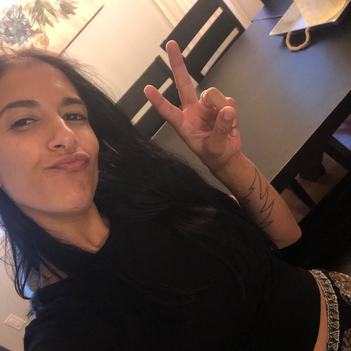 Profile Picture of Amanda Loflin (@musiccityloflin) on Tiktok