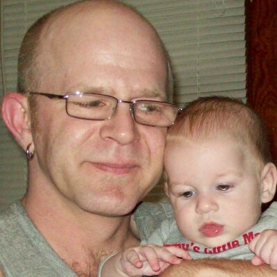 Profile Picture of Dan Steinman (@papadj1) on Twitter