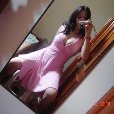 Profile Picture of Ester Evans (@EsterEvans10) on Twitter