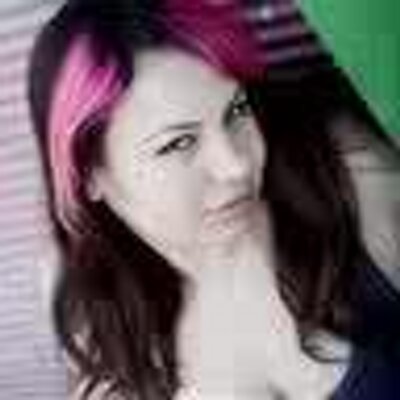 Profile Picture of AMIRA BUZAGLO (@amirabuzaglo) on Twitter