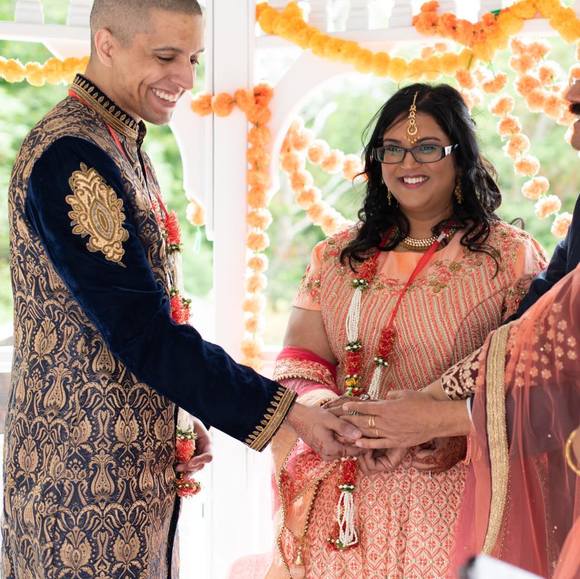 Profile Picture of Samira Malhotra (@samiraroseee) on Poshmark