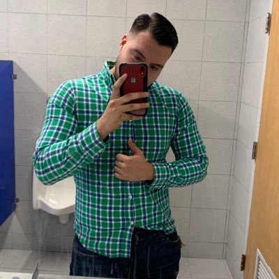 Profile Picture of J E R R Y 🐺 (@JerryMacias11) on Twitter