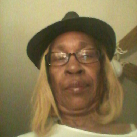 Profile Picture of Bertha Bryant (@berthabryant) on Poshmark