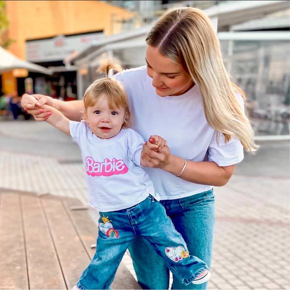 Profile Picture of Crystal Lennon (@crystal_lennon) on Poshmark