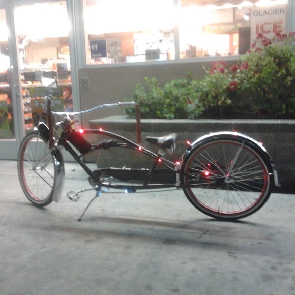 Profile Picture of Ian Mckie (@ianmckie0533) on Poshmark