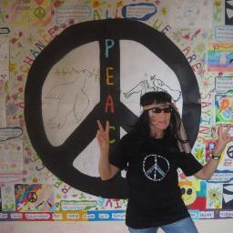 Profile Picture of Sheila Price (@SheilaEPrice) on Twitter