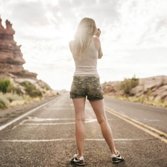 Jeaneane Chisholm - Poshmark Profile Picture of Jeaneane Chisholm (@jeaneane) on Poshmark