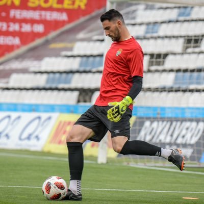Profile Picture of Marc Vito Brezmes (@markvito_10) on Twitter