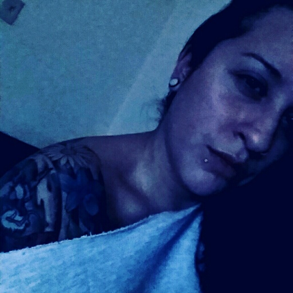 Profile Picture of Erica Marcano (@elmorrison1) on Poshmark