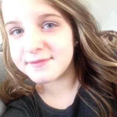 Profile Picture of Brooke Lake (@brookemarie2003) on Twitter