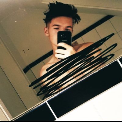Profile Picture of Robin Konrad (@RobinKonrad11) on Twitter