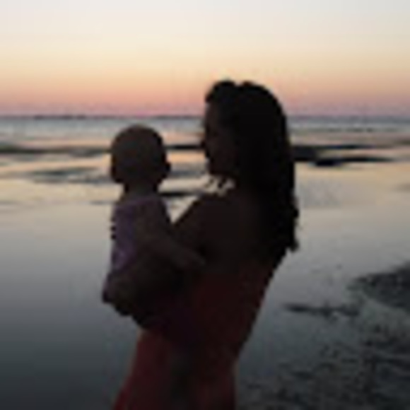 Katie Chimileski - Poshmark Profile Picture of Katie Chimileski (@kt813941) on Poshmark