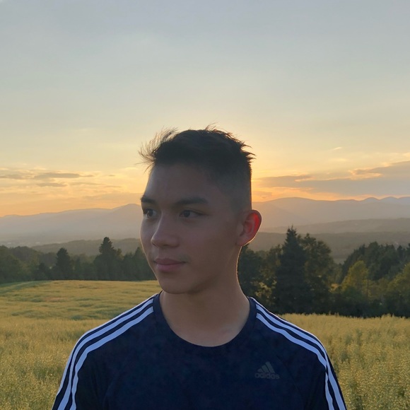 Profile Picture of Benjamin Lessard (@thebenlessard) on Poshmark