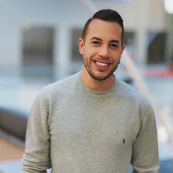 Profile Picture of Joel Birch (@joel_brch) on Poshmark