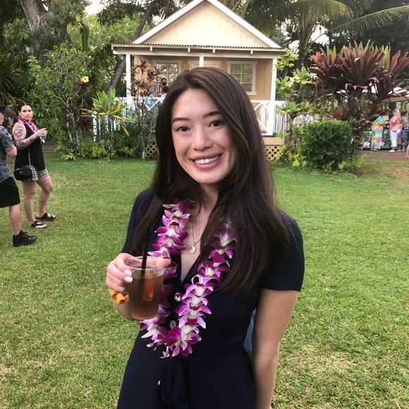 Profile Picture of Katie Chang (@kjcposhcloset) on Poshmark