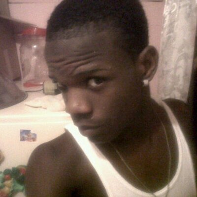 Profile Picture of Stephen  Hylton (@steven_gullygod) on Twitter