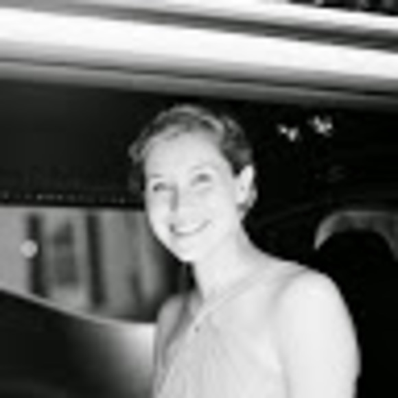 Profile Picture of Allison Kirby (@alkirby0729) on Poshmark