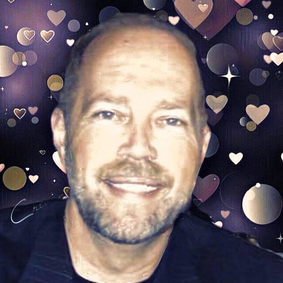 Profile Picture of Randy Mcclain (@rlmcclain61) on Poshmark