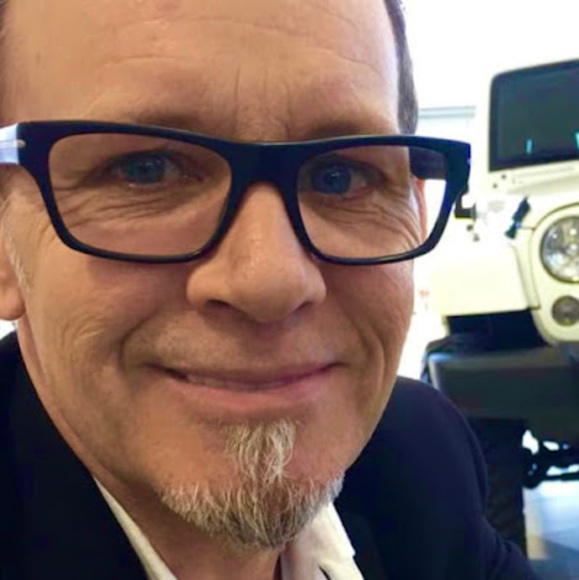 Profile Picture of Joel Holland (@joelholland61) on Poshmark