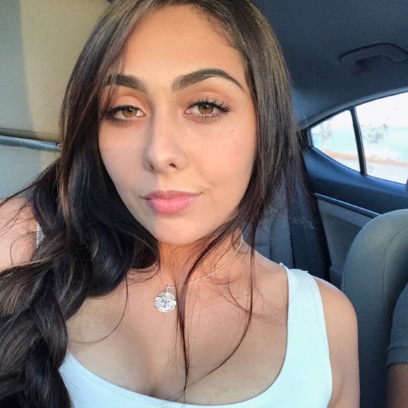 Profile Picture of Ruby Herrera (@ruby1532) on Poshmark