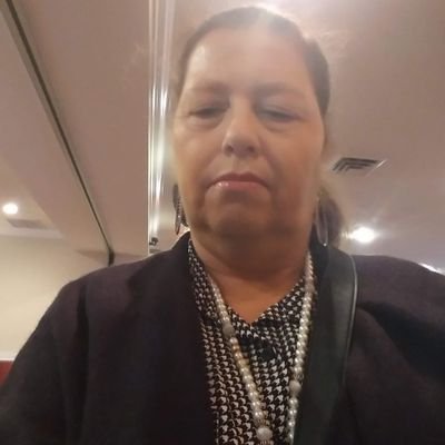Profile Picture of Sherry Bloom (@SherryB62172578) on Twitter