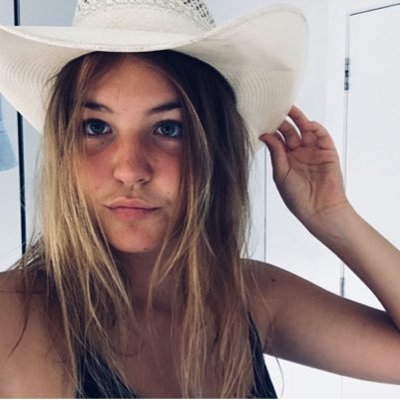 Profile Picture of Reese Perry (@ReesePerrry) on Twitter