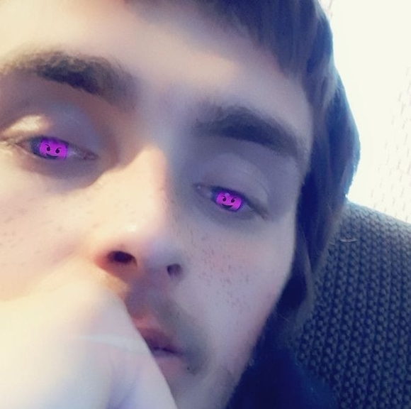 Profile Picture of Donald Thrasher (@donald_thrasher) on Poshmark