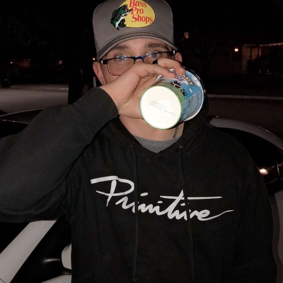 Profile Picture of Jared Dow (@jareddow84) on Poshmark
