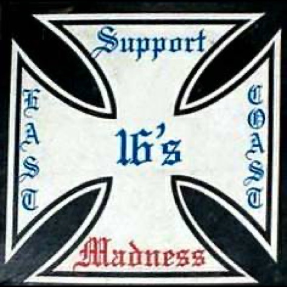 Profile Picture of Eli Shaw (@elishaw11) on Poshmark