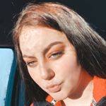 Profile Picture of 𝒞 𝒜 ℛ ℒ 𝒴 🍒 (@carlyyclifford) on Instagram