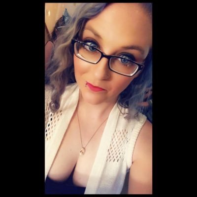 Profile Picture of Mandy Buchanan (@MandyElaine90) on Twitter