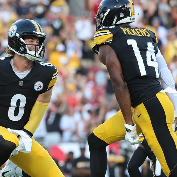 Profile Picture of Mary louise Earnest (@mlearnest) on Poshmark