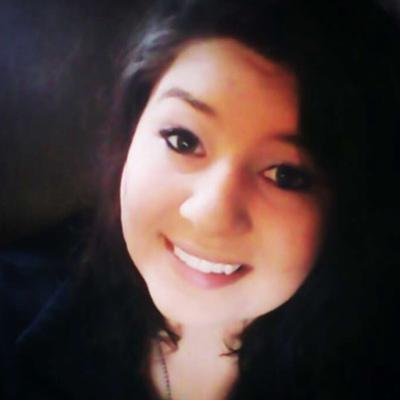 Profile Picture of Chandra Myles (@DESIREMYLIPS) on Twitter