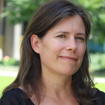 Profile Picture of Jennifer Lloyd (@jennlloydd) on Twitter