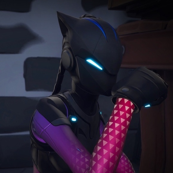 Profile Picture of Jonathan Rugolo (@quvcky) on Poshmark