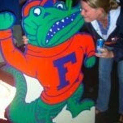 Profile Picture of Jessie Weir (@jessiew23) on Twitter