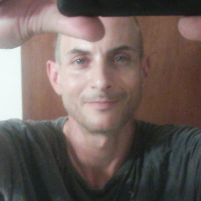 Profile Picture of Alex Agnew (@AlexAgnew72) on Twitter