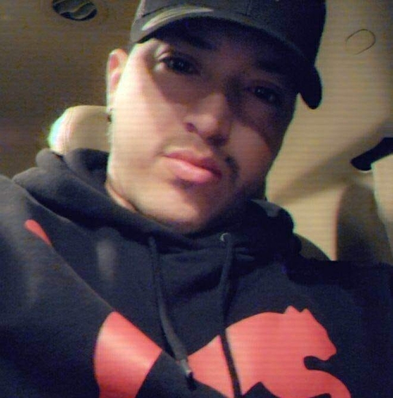 Profile Picture of Daniel Duarte (@danielduarte269) on Poshmark