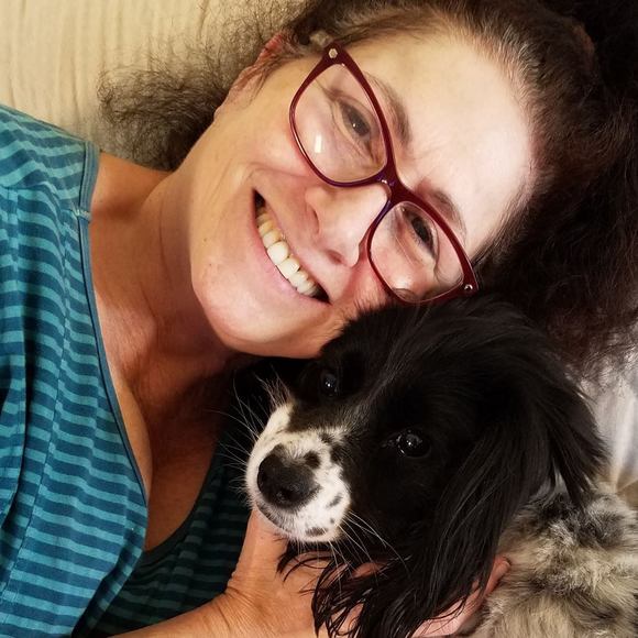 Profile Picture of Rona Levinsky (@robaby424) on Poshmark