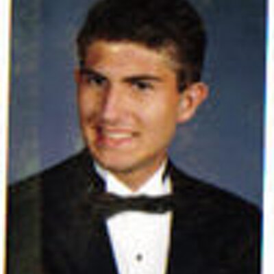 Profile Picture of Matthew Burke (@mlbburke) on Twitter
