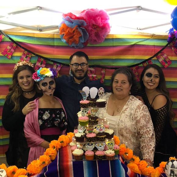 Profile Picture of Adriana Quintino (@quintinoba73) on Poshmark