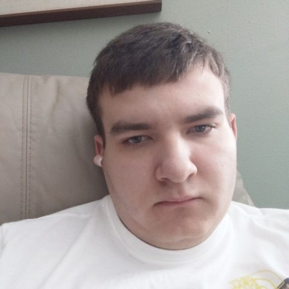 Profile Picture of Brenden Mcmindes (@brendenmcmindes) on Poshmark