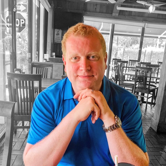 Profile Picture of Brian Traylor (@brian_traylor) on Poshmark