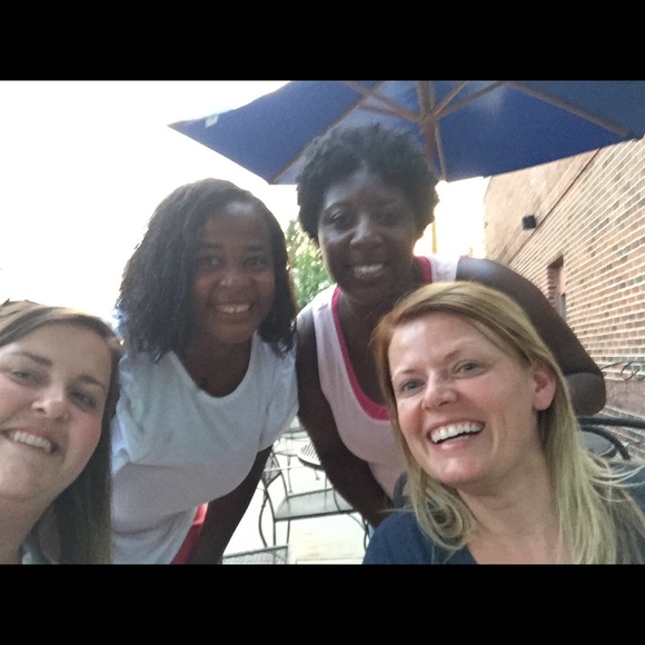 Jamie Jolly - Poshmark Profile Picture of Jamie Jolly (@jamie_jolly) on Poshmark