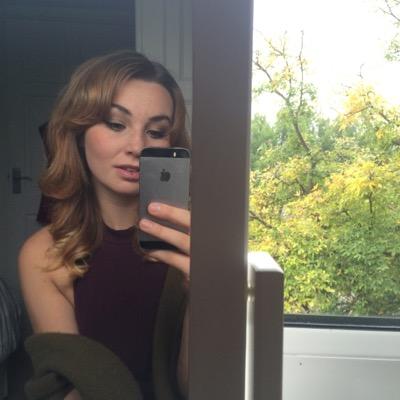 Profile Picture of Moon (@finlay_faye) on Twitter