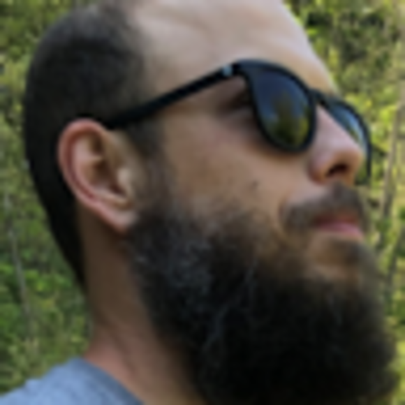 Profile Picture of Michael Studer (@michael_studer) on Poshmark