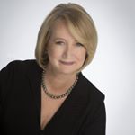 Profile Picture of Maureen Joyce Connolly (@maureenjconnollyauthor) on Instagram